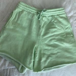 TNA Cozy Fleece Boyfriend 6” Sweatshort